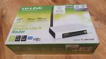 TP-LINK  TL-WR740N wireless router