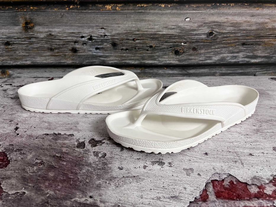 мега крутезні шльопанці Birkenstock Honolulu EVA