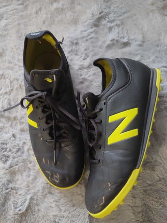 Sportowe buty do biegania/grania w piłkę New Balance rozm. 41,5