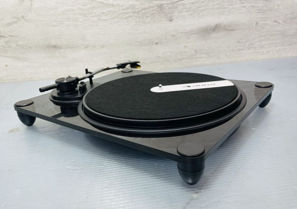 Музичний програвач вінілових пластинок Auna Purreness