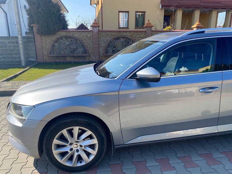 Skoda Superb 2015 року( 3-тє покоління)