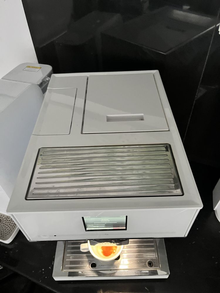 Ekspres Miele Cm7500 dotyk,automat ,one touch