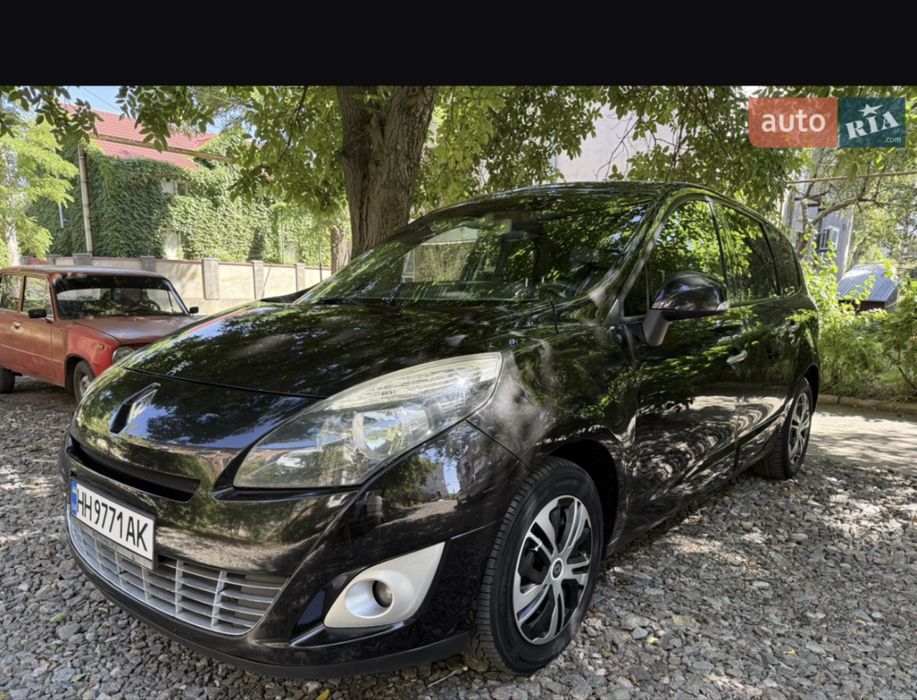 Продам Рено Меган Сценік