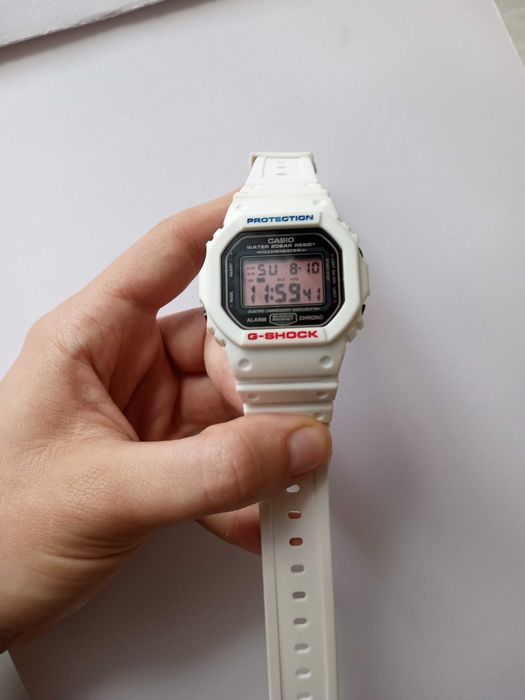 Zegarek Casio G-SHOCK DW-5600MS kostka