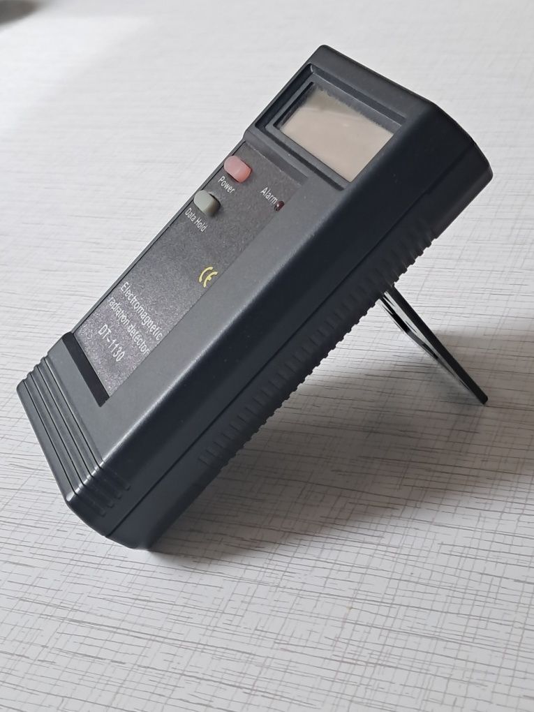 Детектор электромагнитного излучения Kronos DT-1130