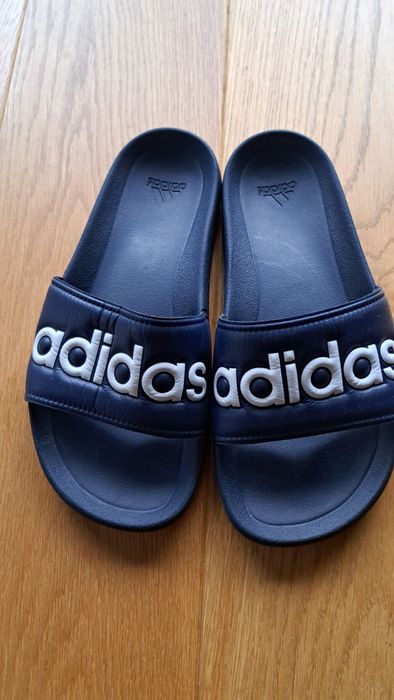 Klapki Adidas rozm. 35