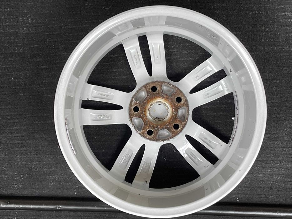 диски R17 7j ET45 5x114.3 dia66.1 NISSAN