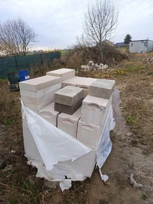 Bloczek budowlany Solbet