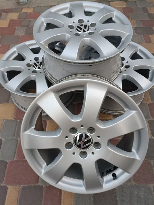 Диски Фольксваген Мерседес Шкода R17 5/112