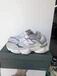 Buty codzienne\Nowe*DunkDamskNewBalance9060Rain Cloud Grey r.36
