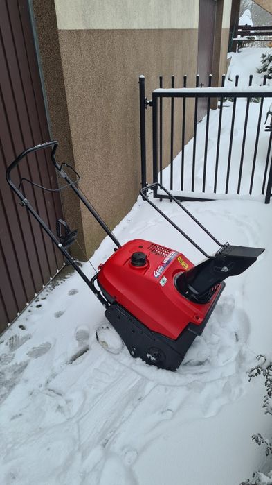 Odśnieżarka HONDA HS550  w bardzo dobrym stanie.