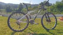 Bicicleta Scott scale carbono
