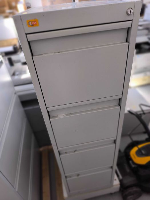 Szafa aktowa do segregatorów, teczek A4, szara, 4 szuflady