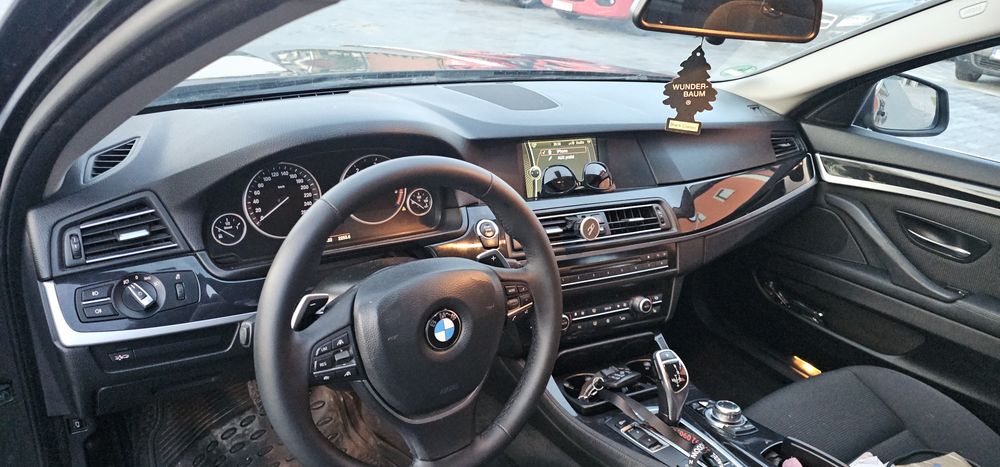 Sprzedam BMW 5 F11 3.0 diesel  2011 Możliwa zamiana x-drive rok