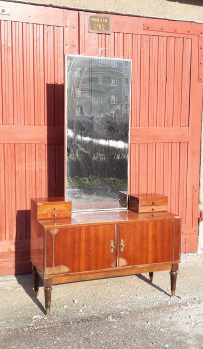 Toaletka PRL design lata 60 70 Vintage Loft Boho patyczak