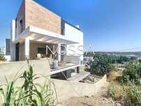 Moradia Nova V3+1 | Piscina | Vista Desafogada | Pontinha