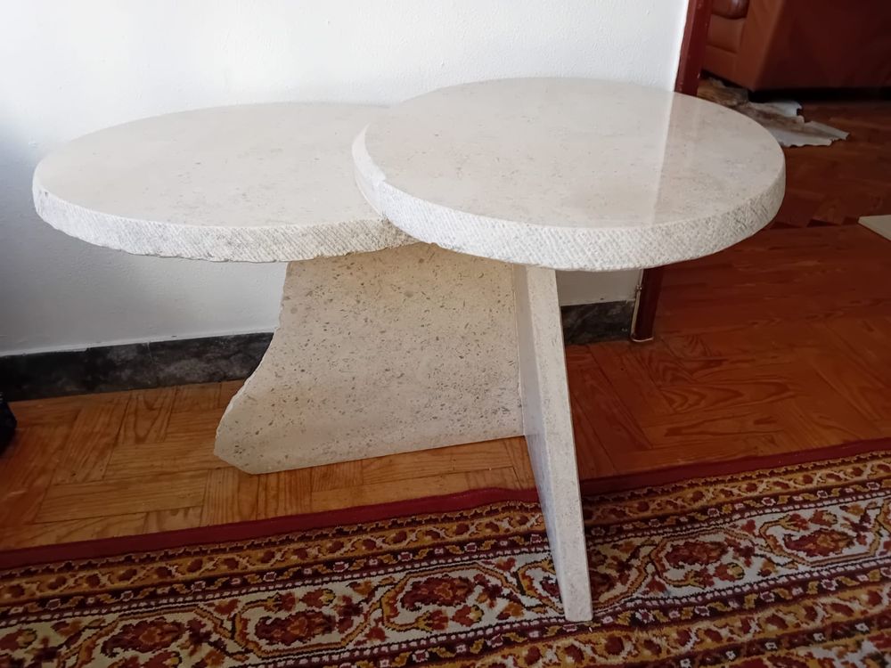 Mesa de centro em pedra vidraço olho de sapo