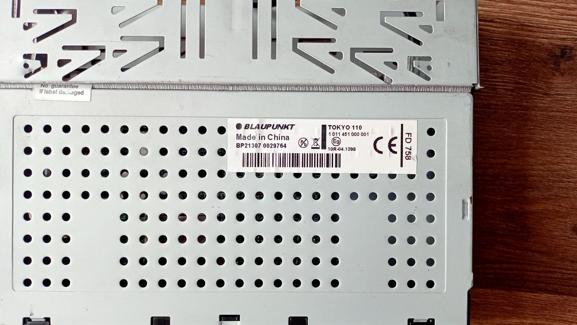 Radioodtwarzacz samochodowy Blaupunkt Tokyo 110 USB stan bdb