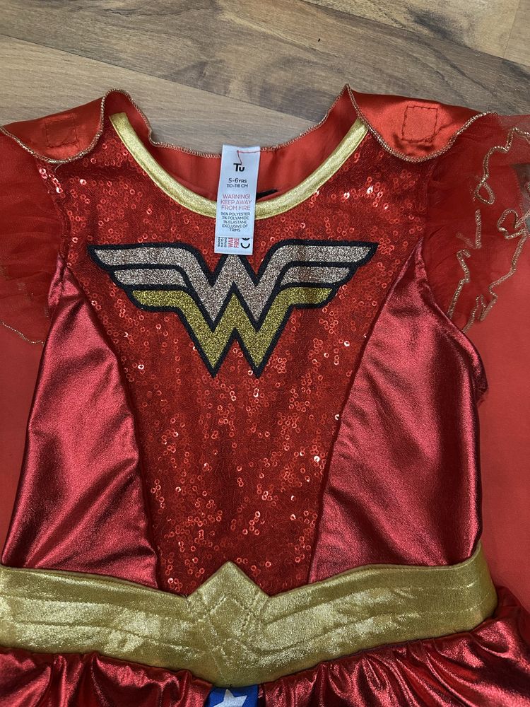 Платье сукня костюм Wonder woman DC Чудо женщина на 5-6 лет