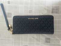 Portfel MICHAEL KORS Jet Set Travel granatowy niebieski monogram skóra