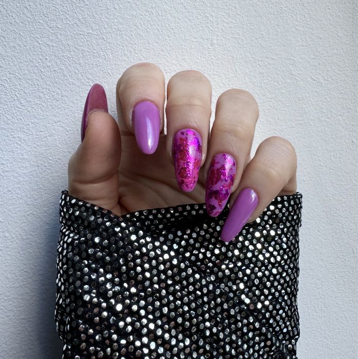 Paznokcie maniciure hybrydowy dłoni i stóp/przedłużanie metodą żelową