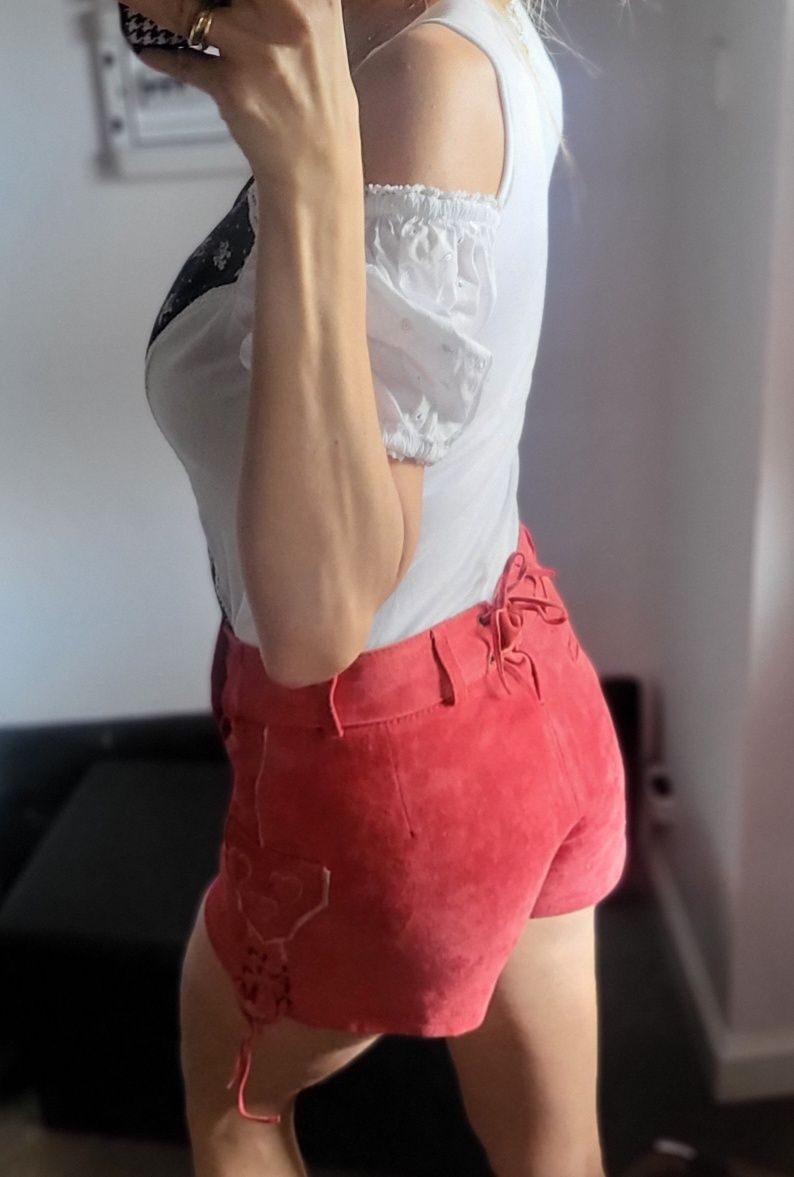 Tradycyjny dirndl strój bawarski na oktoberfest spodenki skóra natural