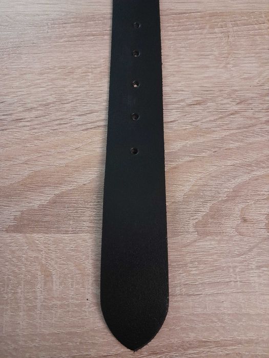 Nowy pasek_Skóra naturalna_czarny 115, wąski, kl srebrna_regul.