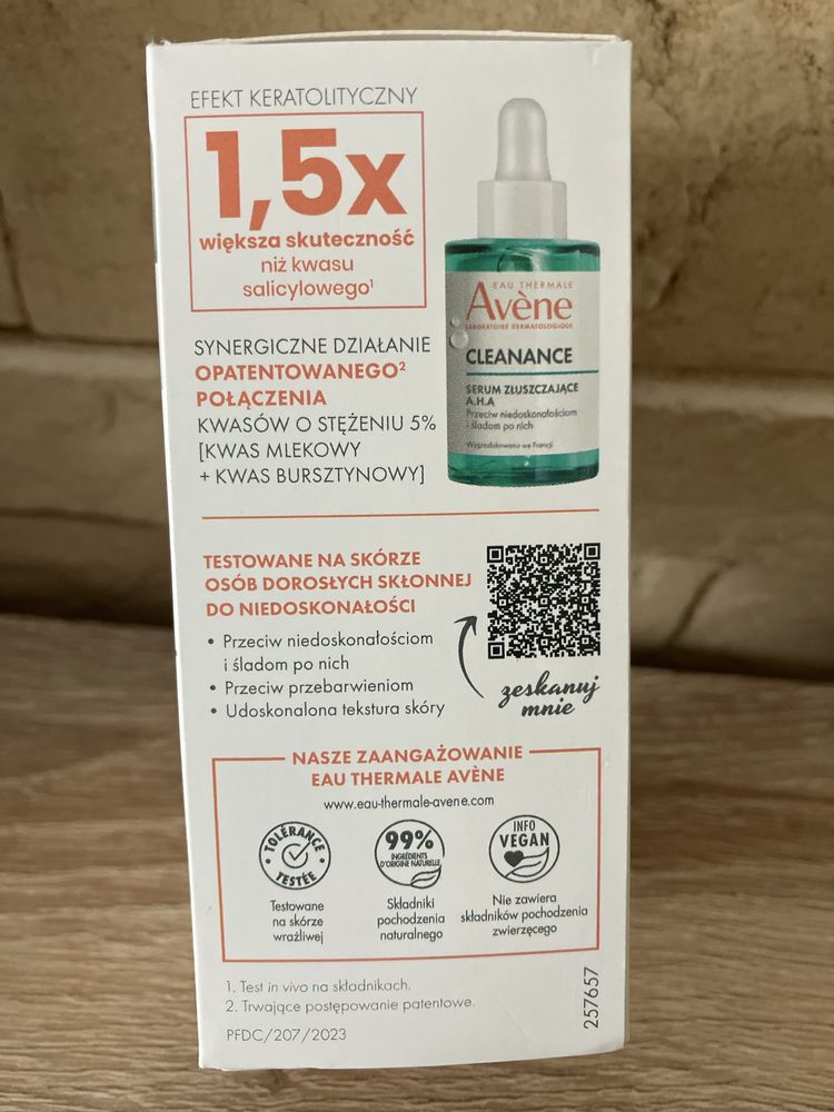 Avene cleanance serum złuszczające A.H.A 30ml