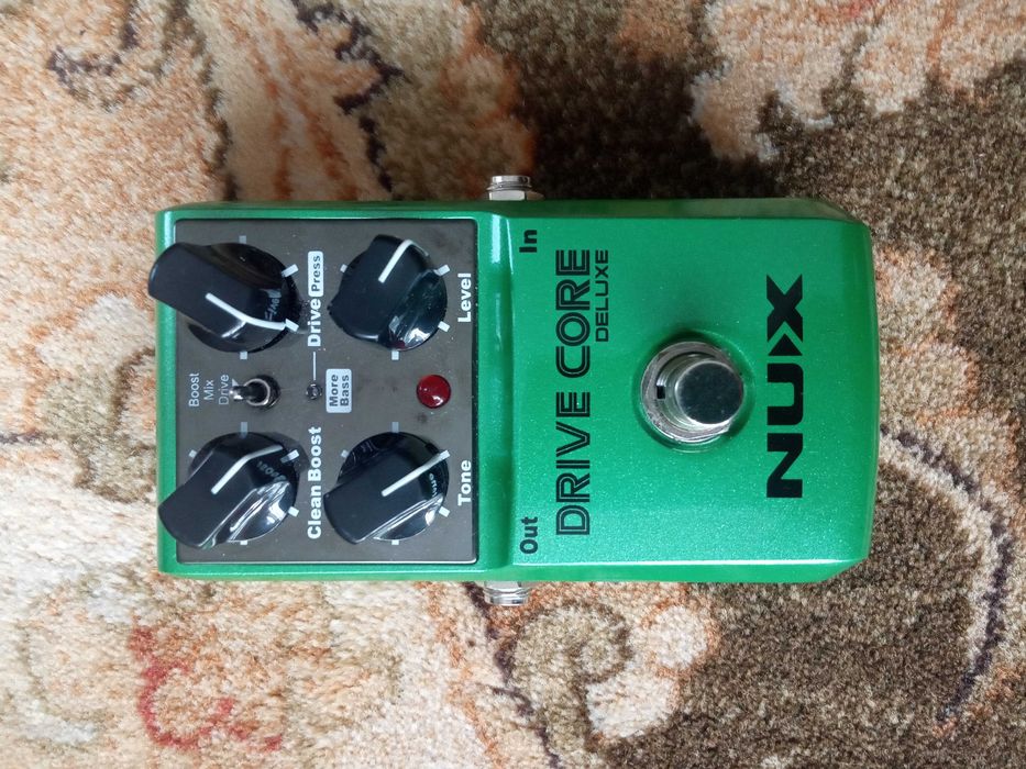 NUX DRIVE CORE DELUXE (efekt do gitary overdrive boost)