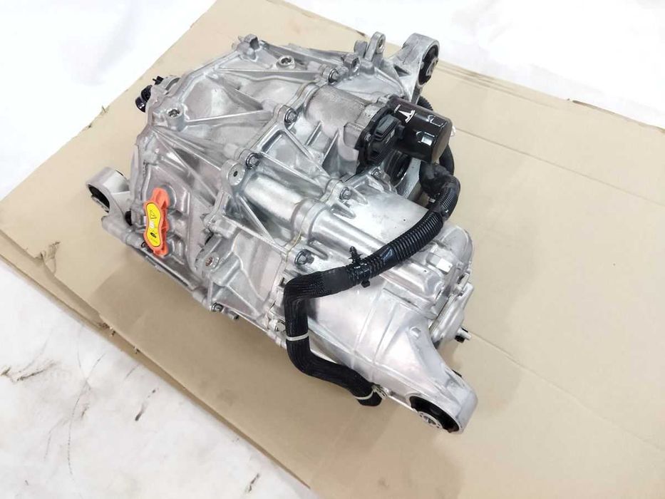 Електродвигун задній Tesla Model 3 2020-2024 108569320F