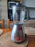 Blender szklany kielich 700w Girmi