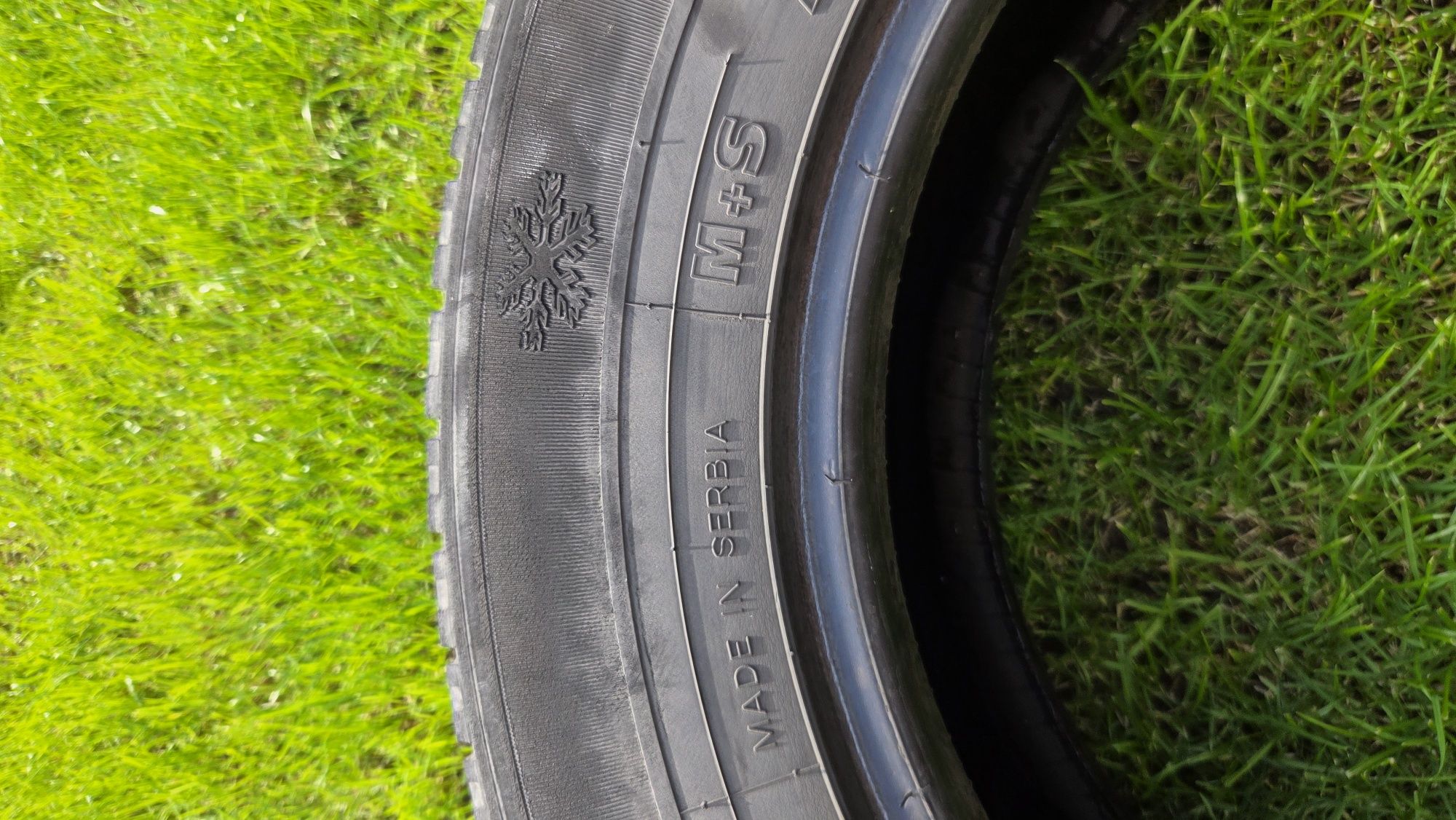 Komplet opon 215x75x 16r 65psi wzmocnione