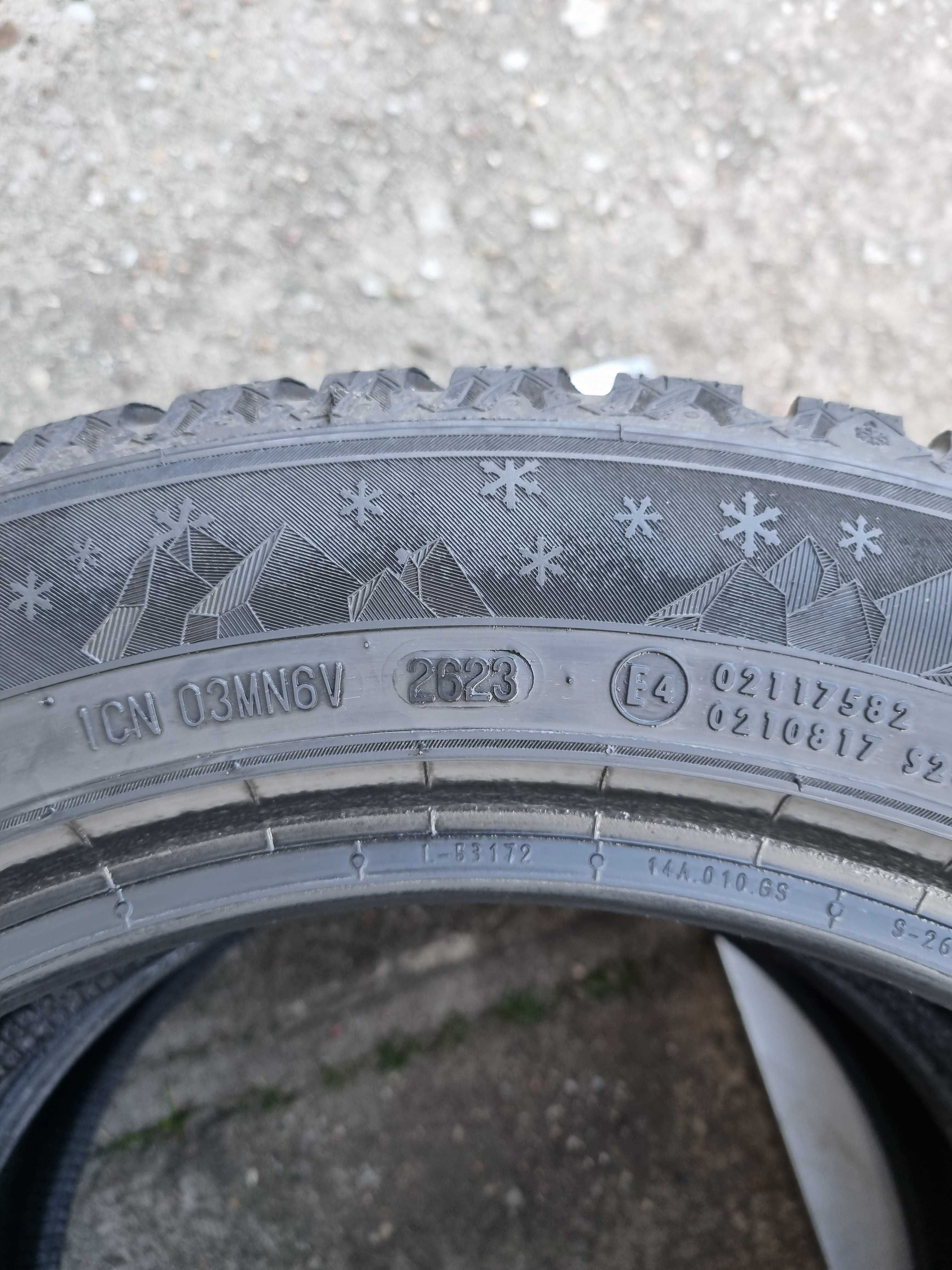 Opony zimowe SEMPERIT Speed-Grip 5 215/55 R17 98V XL DOT2023 PARA P342