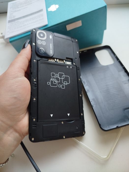 Телефон Note10 8+256