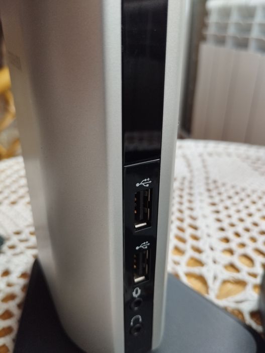 Stacja dokująca do laptopa, PC firmy TOSHIBA.