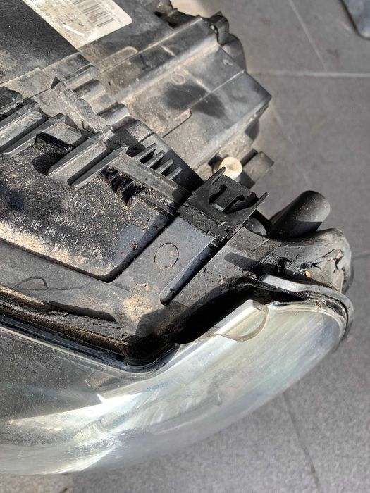 Bmw x3 e83 lampa lewa Europa 3.418.411