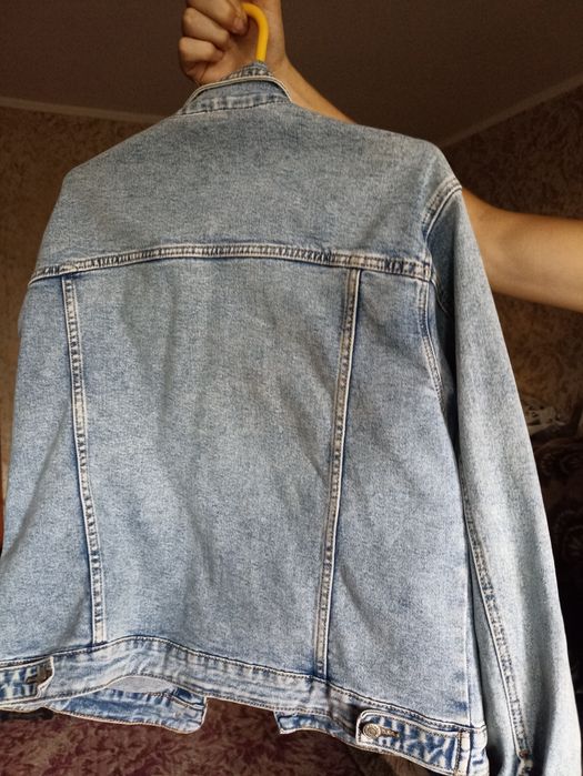 Жіноча джинсовка