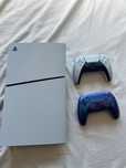 PS5 novo con 2 comandos.