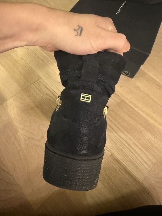 Zimowe buty tommy hilfiger