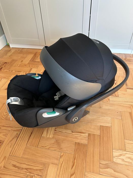 Cadeira Auto de Bebé Cybex CLOUD Z2 i-SIZE Plus
Cor Deep Black