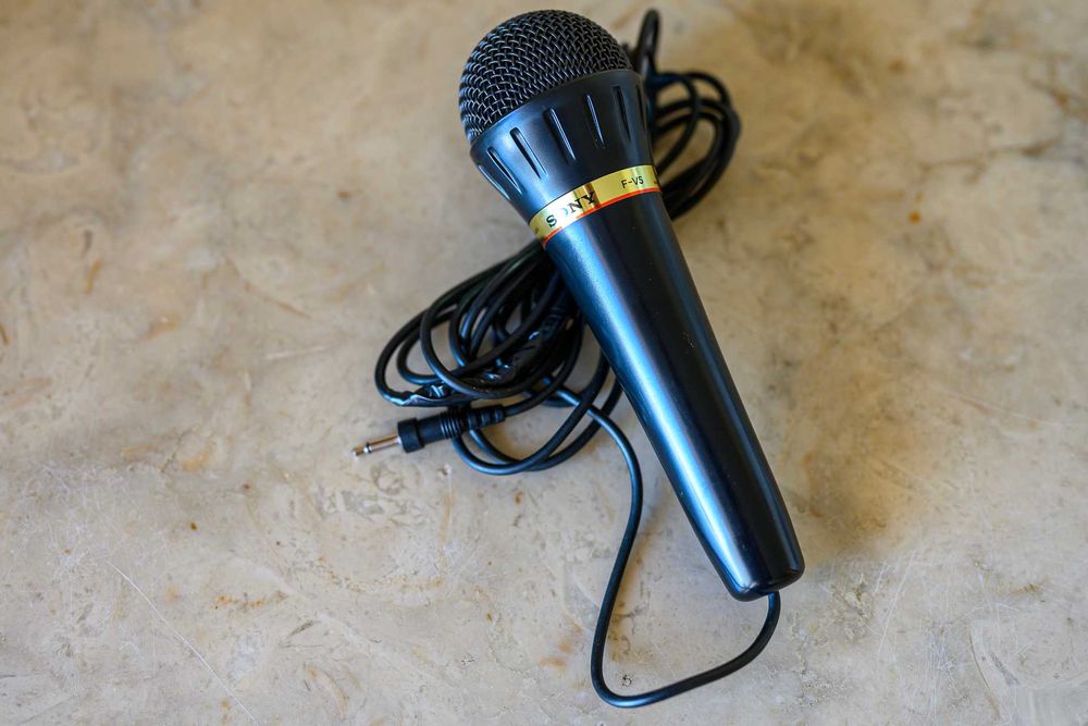 Sony F-V5 Microfone omnidirecional