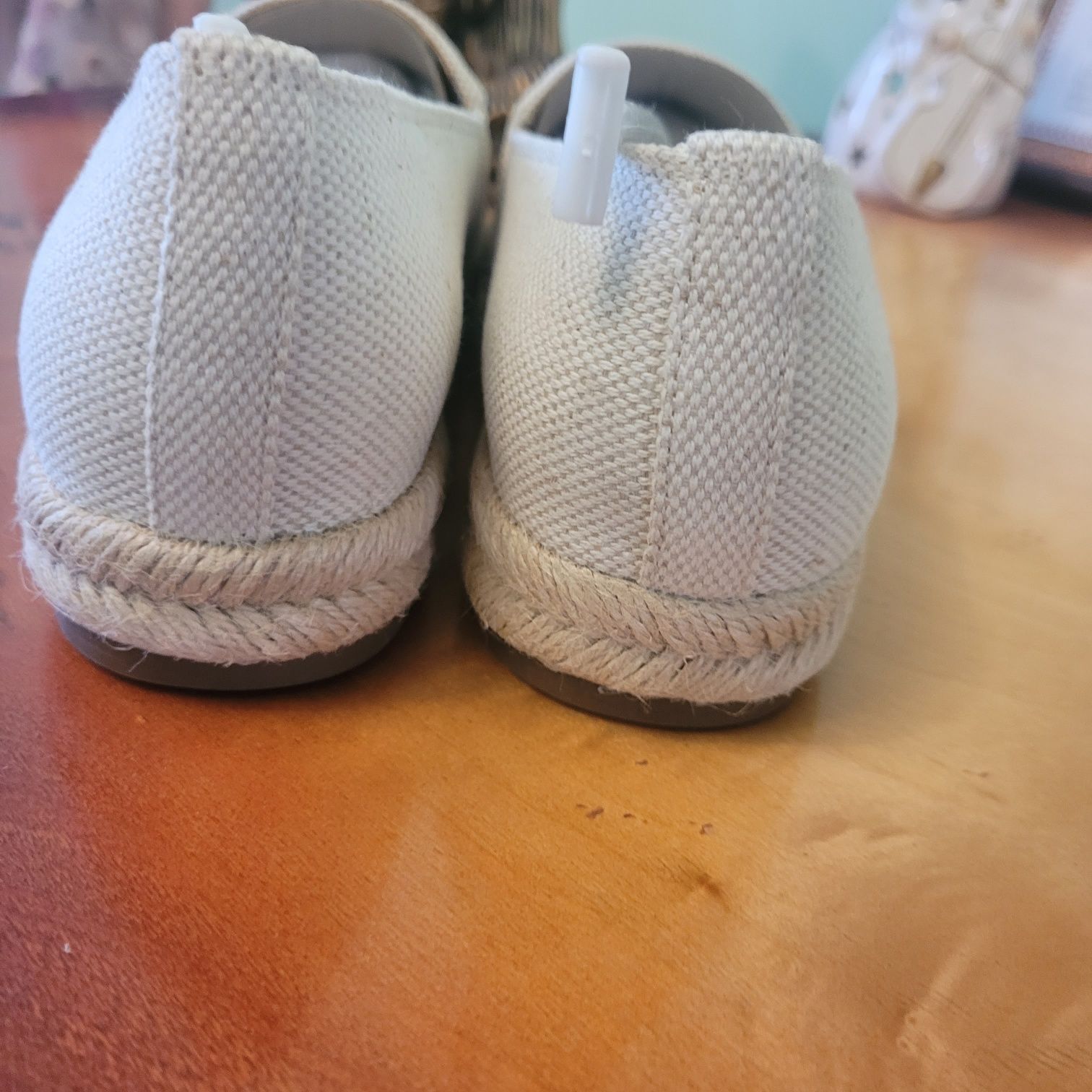 Еспадрільї Guess