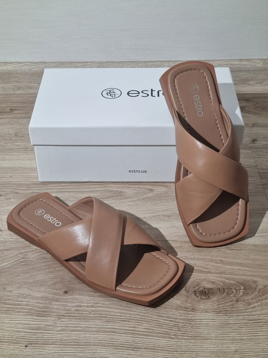 Шкіряні шльопанці Estro бежеві 37 розмір