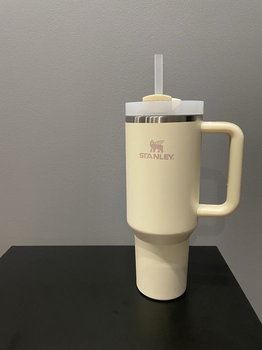 Kubek termiczny Stanley kremowy 1,18l