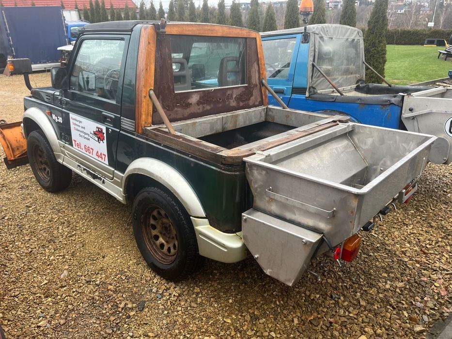 Suzuki samurai cabrio