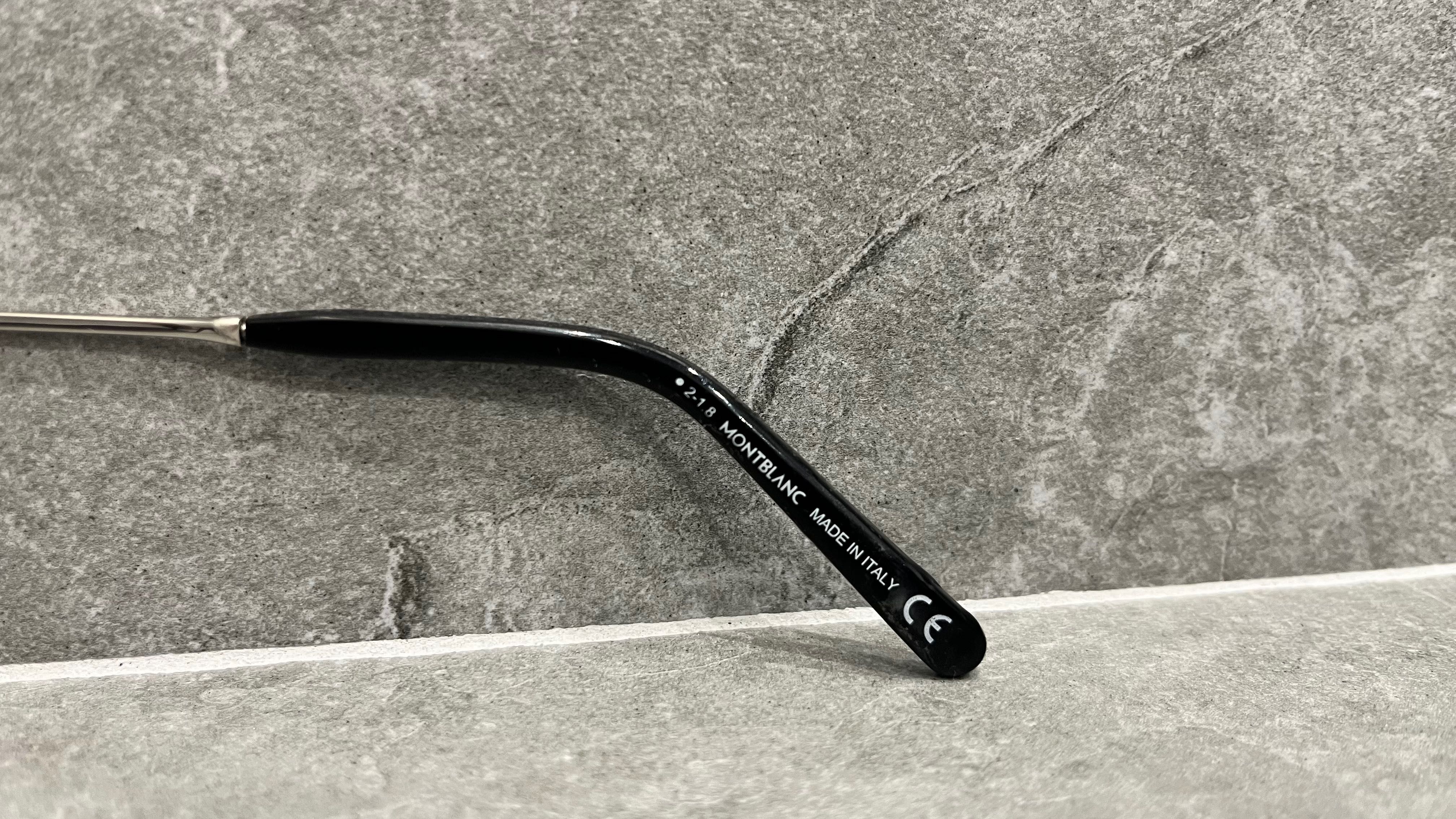 Czarne oprawki Mont Blanc model MB0723