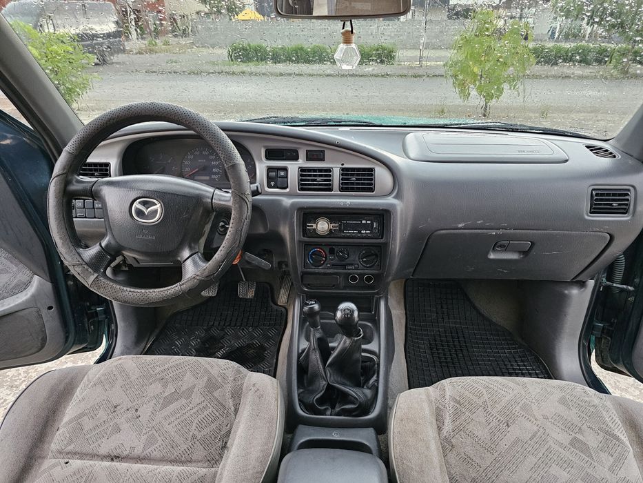 Розборка Mazda B2500