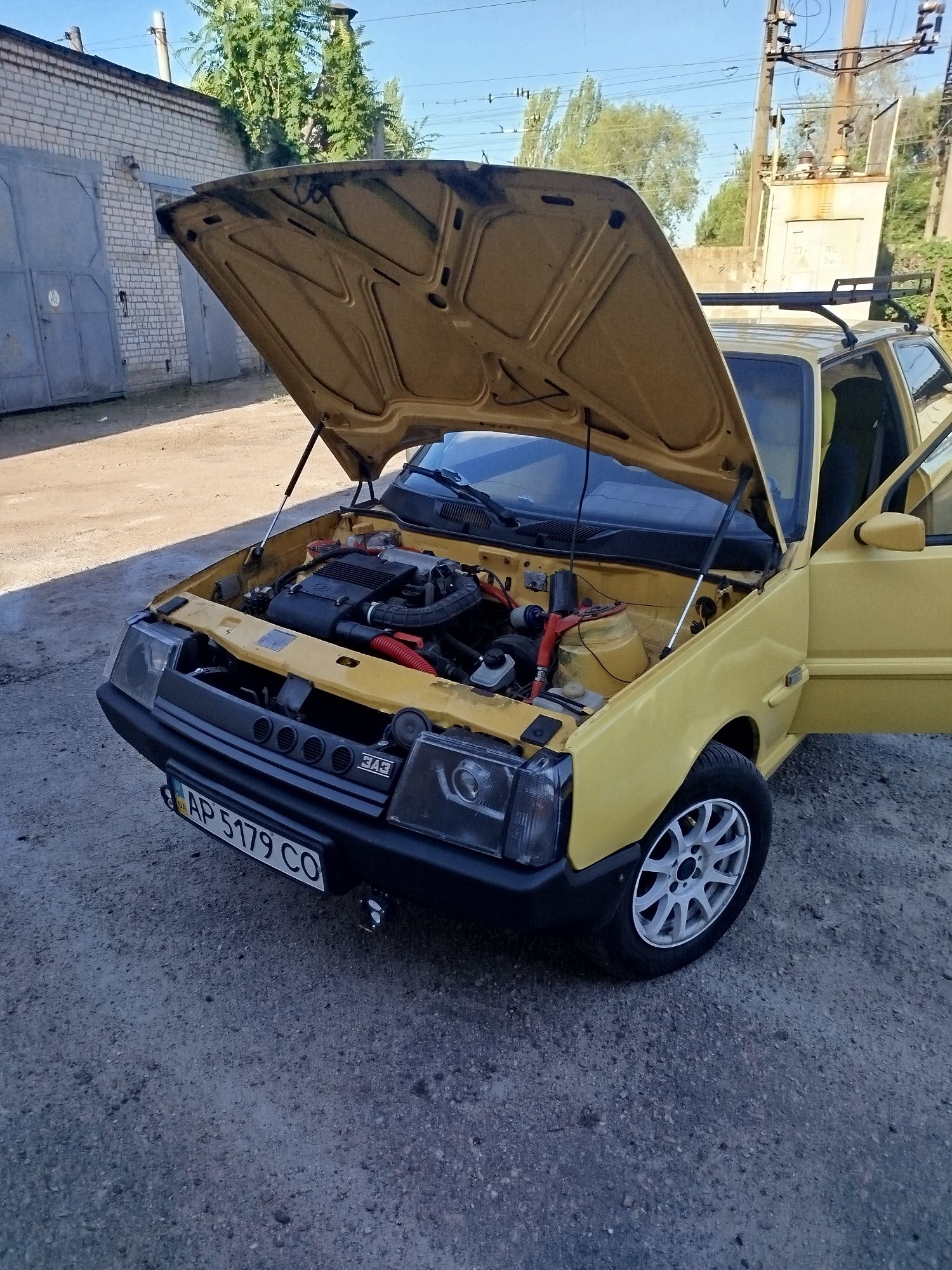 ЗАЗ 1102 Таврія інжектор