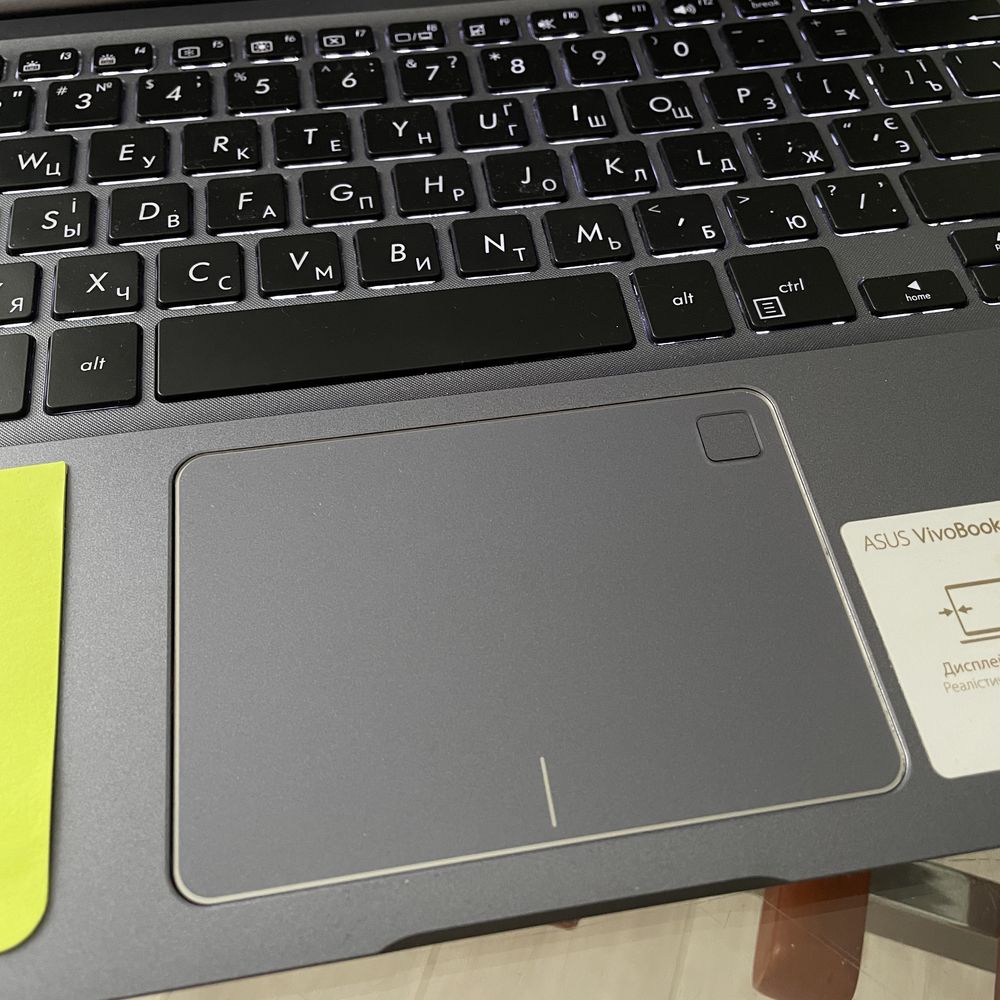 ноутбук Asus VivoBook S14