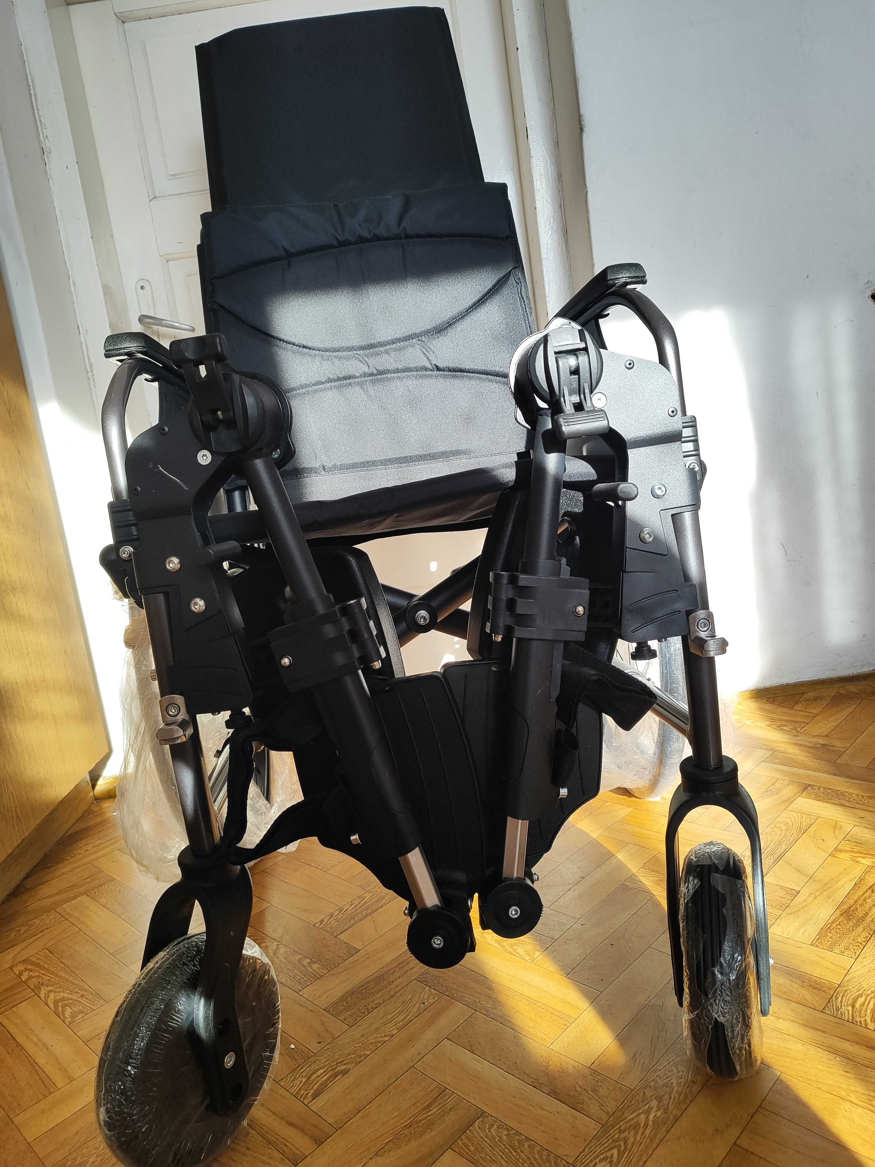 Wózek inwalidzki Vermeiren D200 nowy